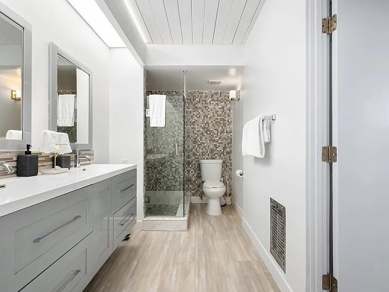 1111 E Palm Canyon Dr #221 — Photo 14