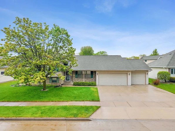 2108 S Matthias St, Appleton, WI 54915