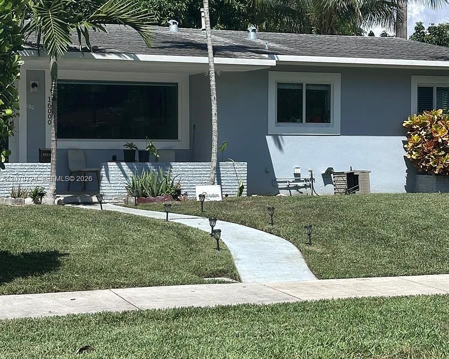 2nd image of 16000 N Miami Ave