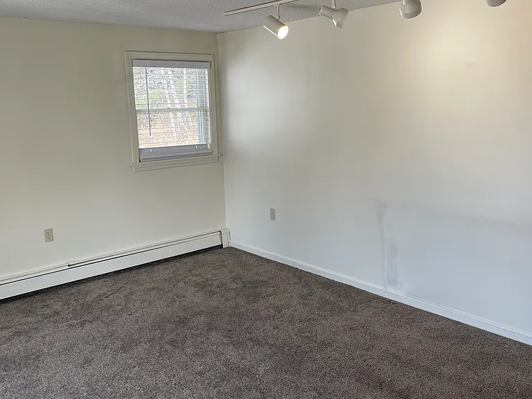 826 State St #3 — Photo 2