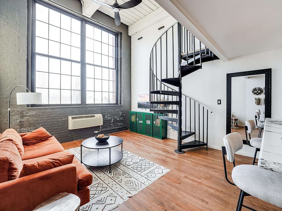 1st image of 366 Trenton Ave #4D