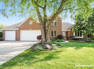 4836 E Meadows Ct SE, Grand Rapids, MI 49546