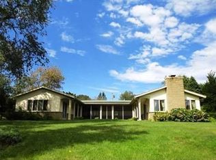 87 Wagner Rd, Westerly, RI 02891