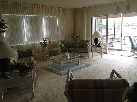 2nd image of 29 Yacht Club Dr APT 301