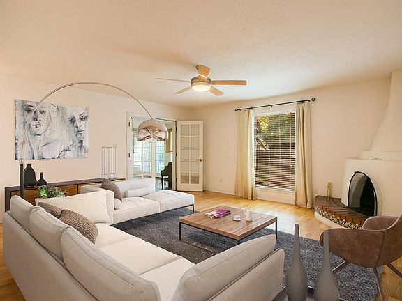 4th image of 3212 Calle De Laura NW