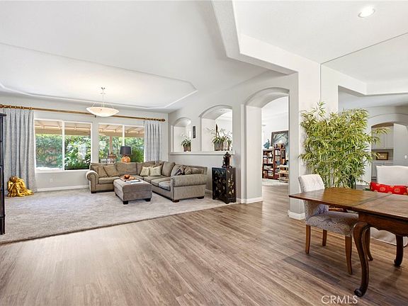 4th image of 4967 Singing Hills Dr