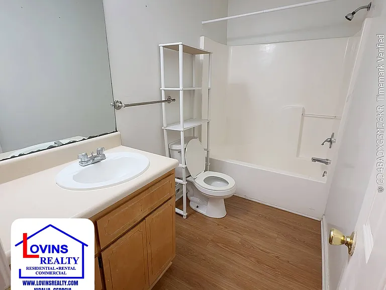 507 Green St #A — Photo 8