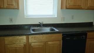 2nd image of 2229-2231 Alberta St