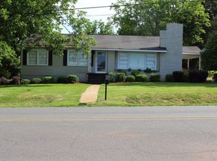 839 E Columbus St, Dadeville, AL 36853