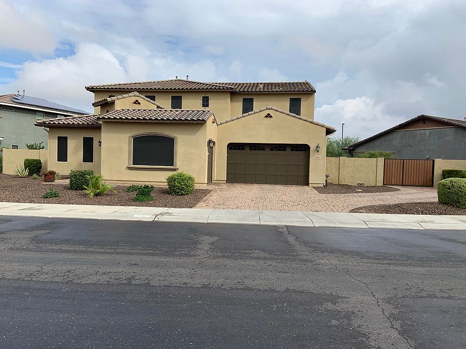 1st image of 3492 E Orleans Dr