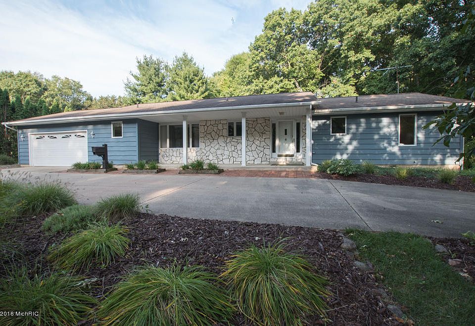 1st image of 177 Briars Farm Ln
