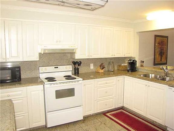 4th image of 10200 S Ocean Dr APT 703