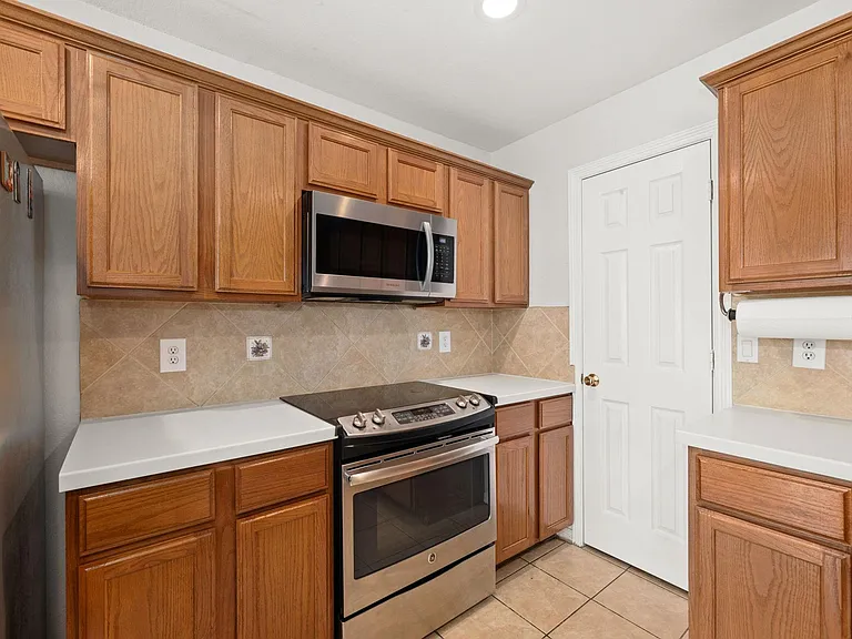 11914 E Vita Cir — Photo 15