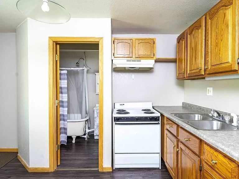 2751 Wellington St #2 — Photo 7