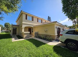 16406 SW 73rd Ln, Miami, FL 33193