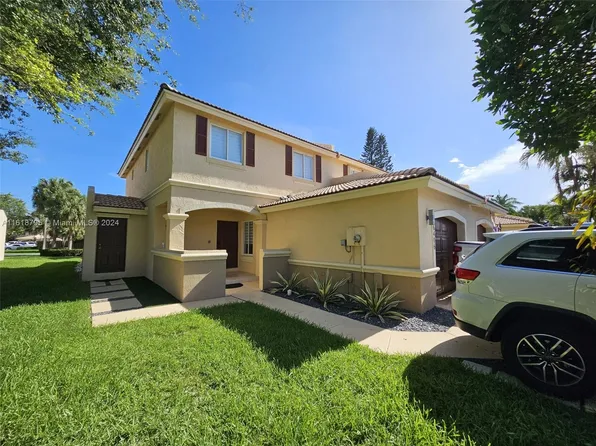 16406 SW 73rd Ln, Miami, FL 33193