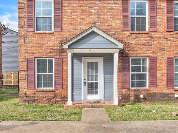 1056 N Montgomery St APT B1, Starkville, MS 39759