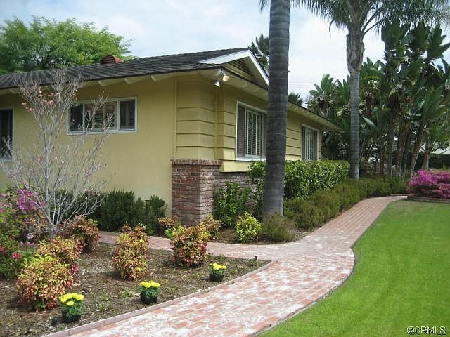 1st image of 323 E Sierra Madre Ave
