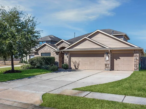 9710 Golden Cypress Dr, Rosharon, TX 77583