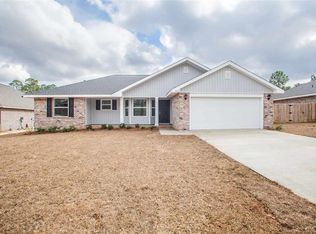 858 Jesse Dr, Cantonment, FL 32533