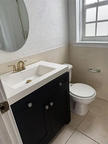 7611 Harding Ave #7 Photo 1
