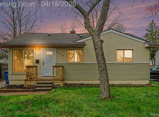 23578 Blackett Ave, Warren, MI 48089