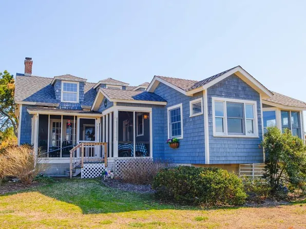 5174 Winder Ln, Chincoteague Island, VA 23336