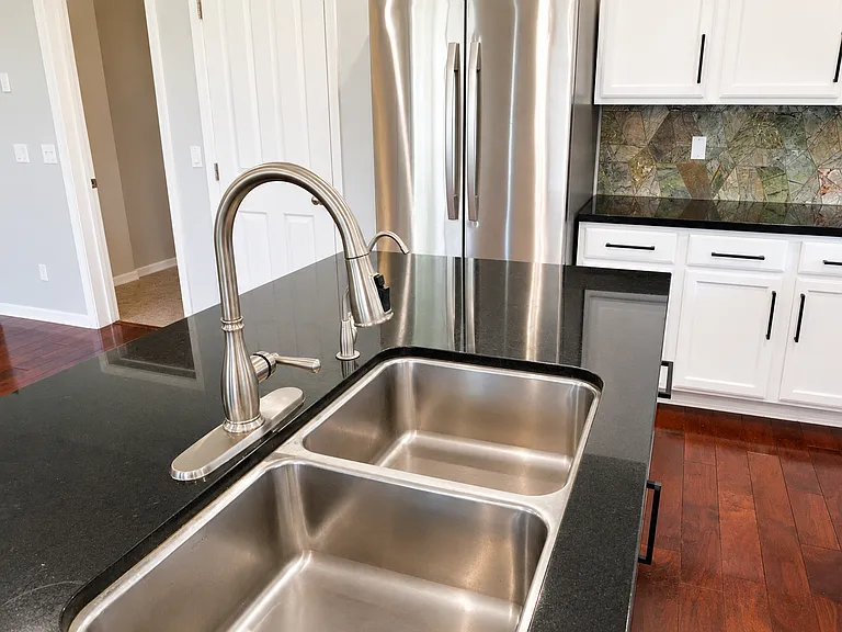 Kitchen Sink Detail