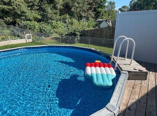 812 W High St, Greenville, MI 48838
