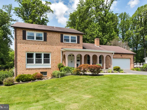 3308 Sleepy Hollow Rd, Falls Church, VA 22044