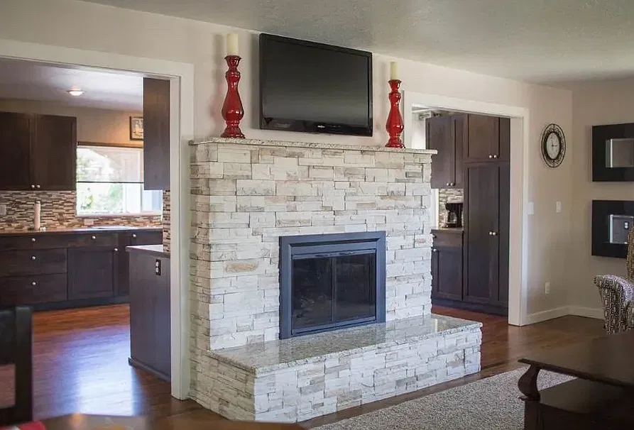 512 S Michael St — Photo 2