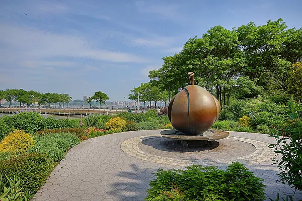 Rented by Keller Williams NYC | media 2