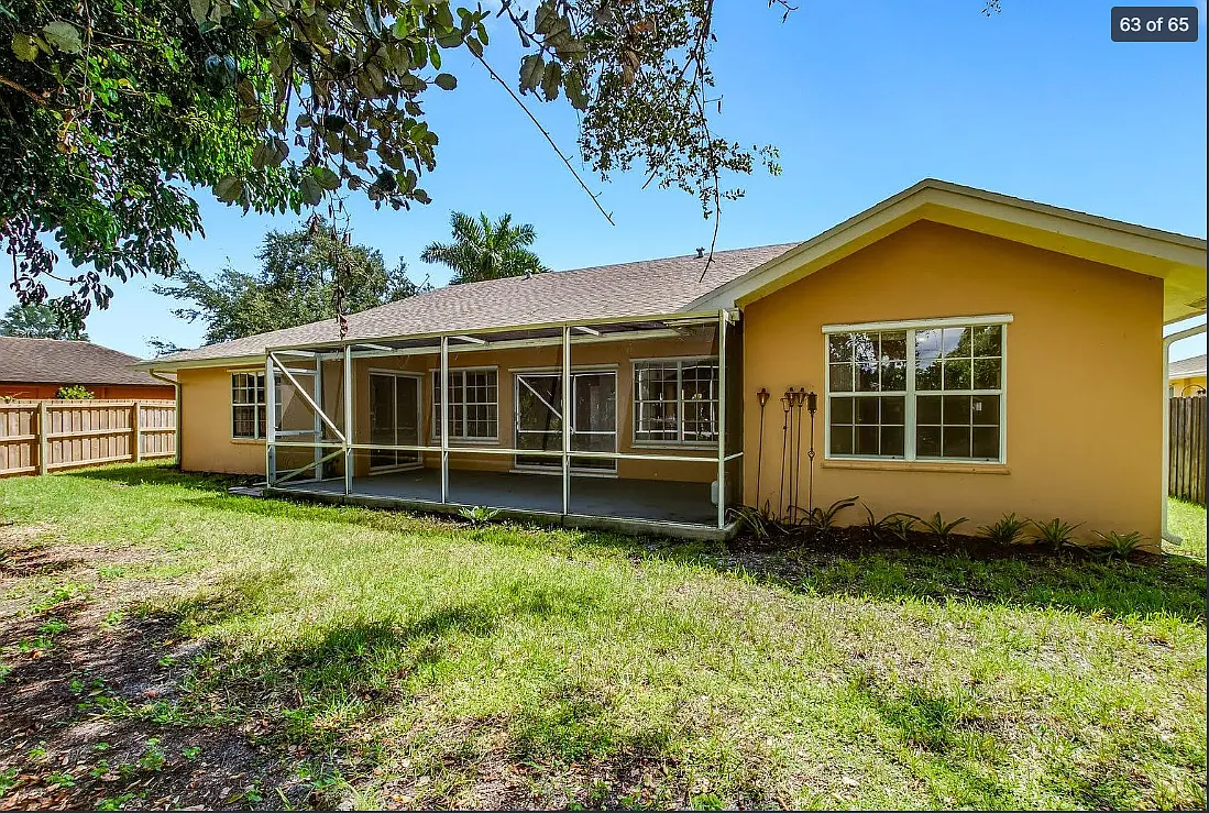 Building Photo - 1251 Rowayton Cir