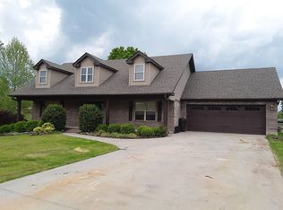 4 Woodlawn Dr, Beebe, AR 72012