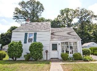 8586 Old Line Rd, Philadelphia, PA 19128