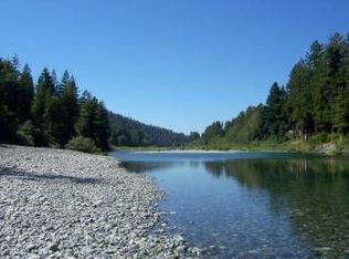 5365 S Bank Rd, Crescent City, CA 95531