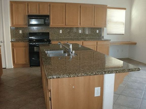 2nd image of 27722 Dover Dr