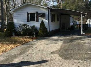 7 Nottingham Pl, Coventry, RI 02816