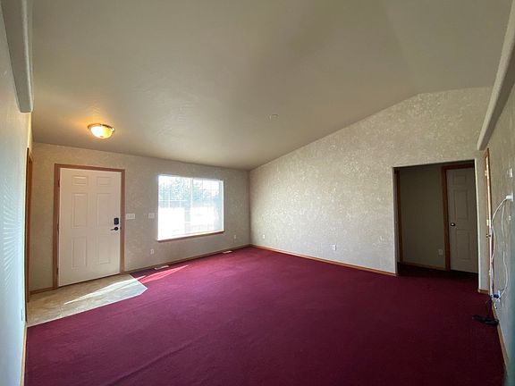 5th image of 8707 Queensbury Dr