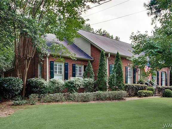 2nd image of 1309 Indian Hills Cir