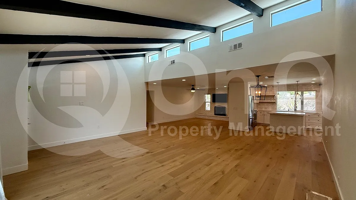 4 bed, 2.0 bath, 2180 sqft, $4,500 — Photo 4