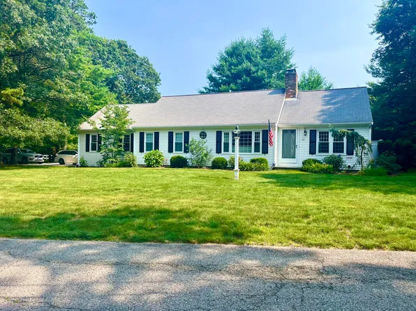 73 Curlew Way, Cotuit, MA 02635