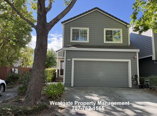 813 Chardonnay Cir, Petaluma, CA 94954