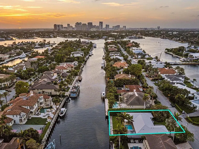 40 Isla Bahia Dr — Photo 40