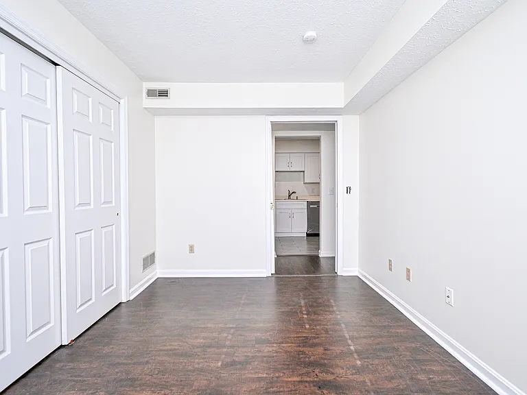 3021 Stratford Ct #1 — Photo 21