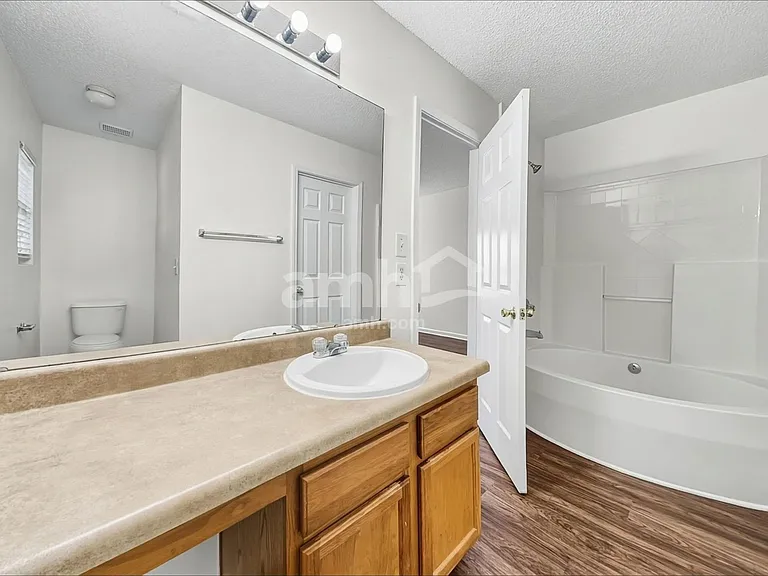 441 Tribune Dr — Photo 11