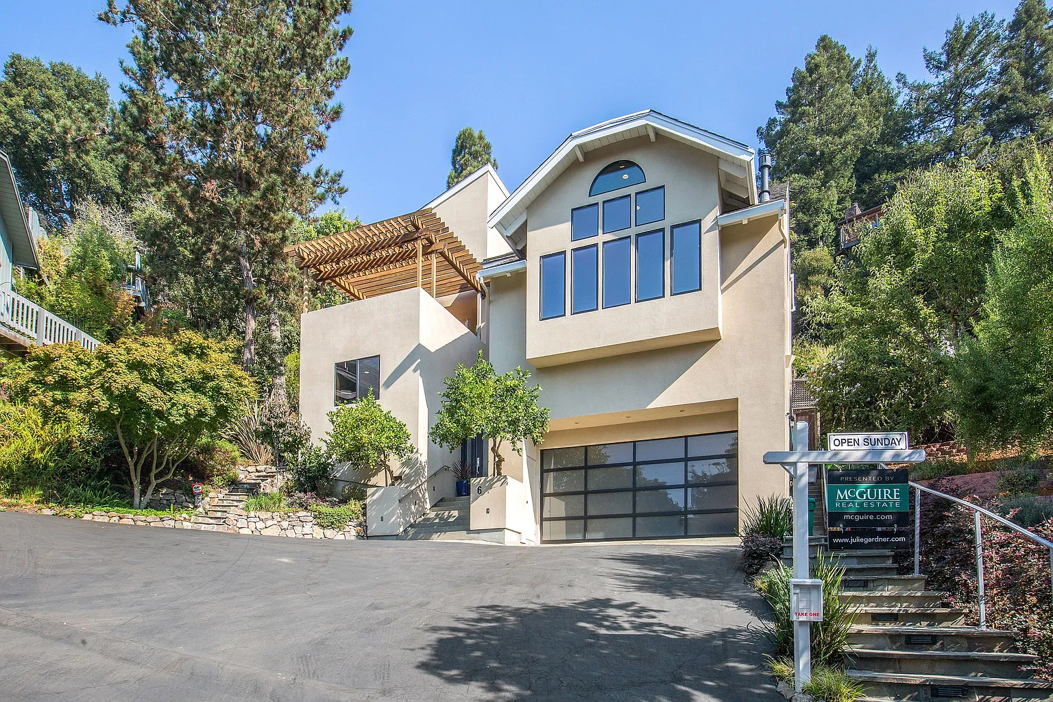 6 Abbott Way photo 1