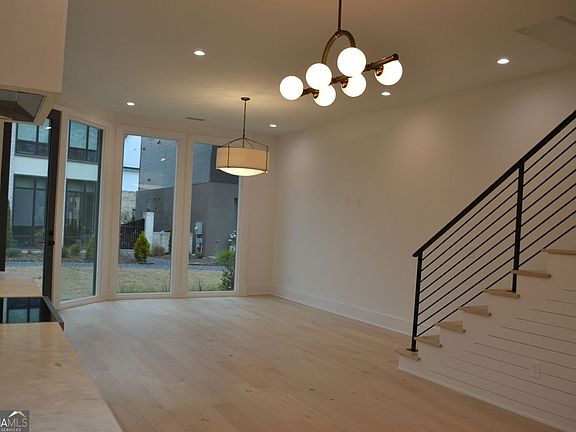 3rd image of 370 2nd St
