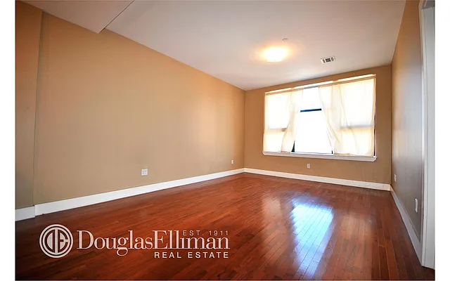 Rented by Douglas Elliman | media 16