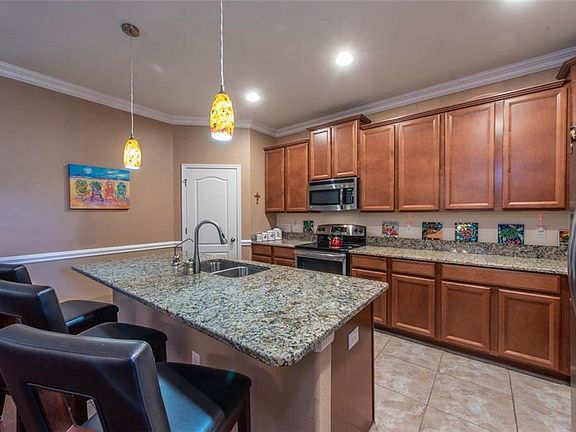 4th image of 1406 Little Hawk Dr